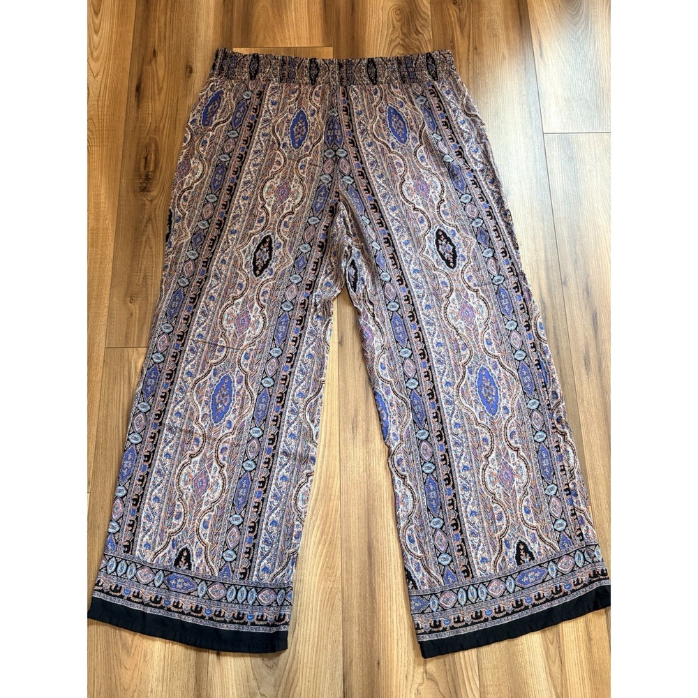 Lane Bryant Paisley Wide Leg Pants in Black and Lavender - Picture 5 of 5